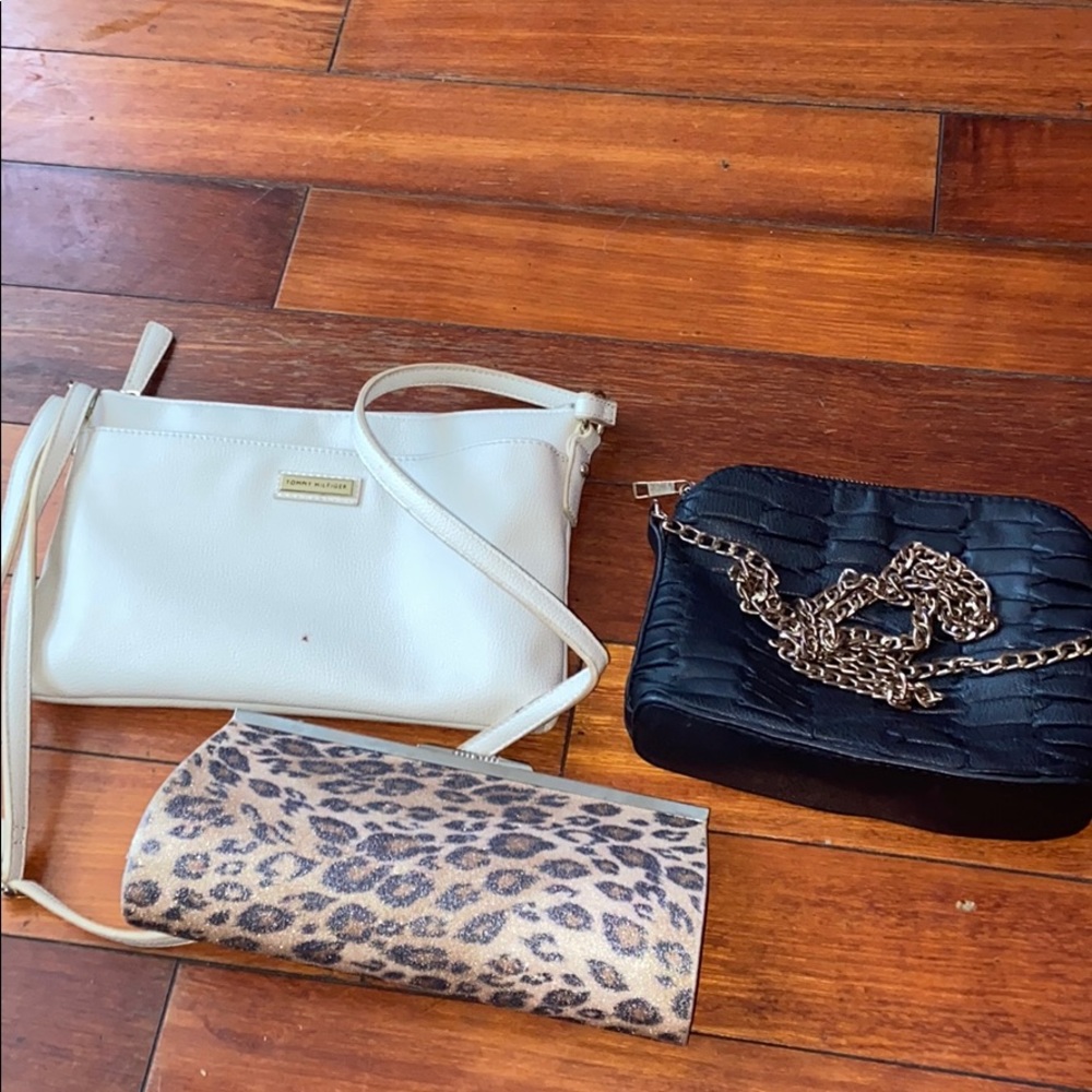 Tommy crossbody Sold